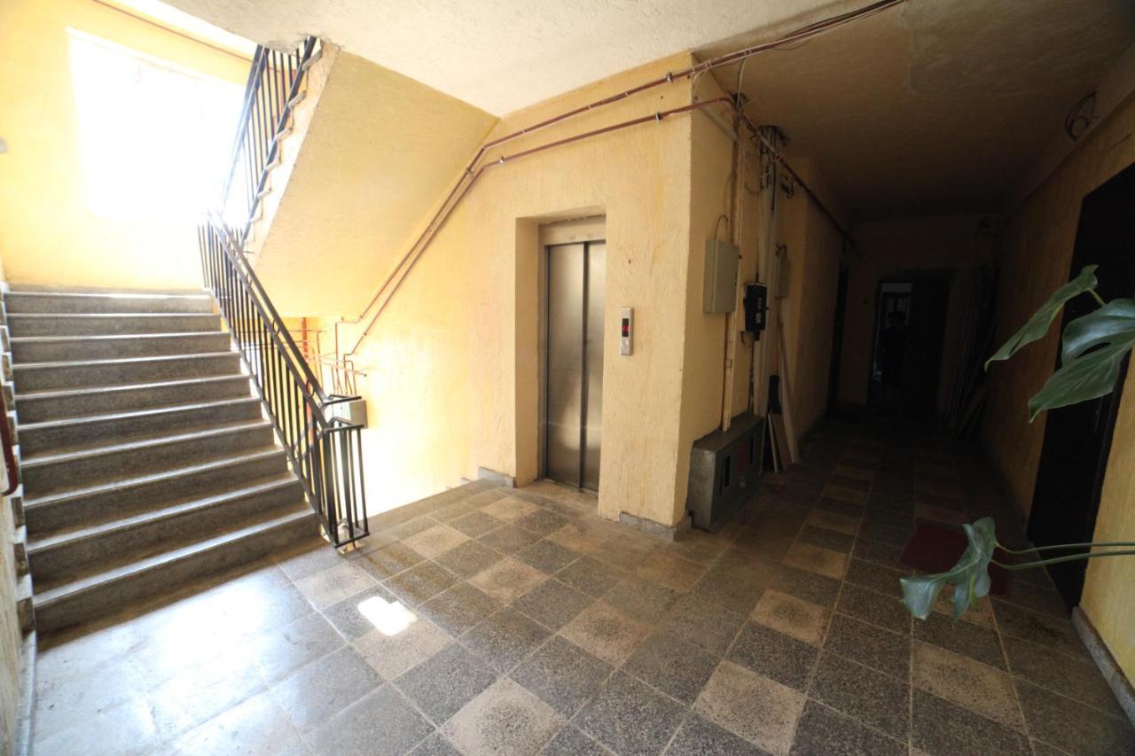 Apartment On Lermontova Батуми Экстерьер фото