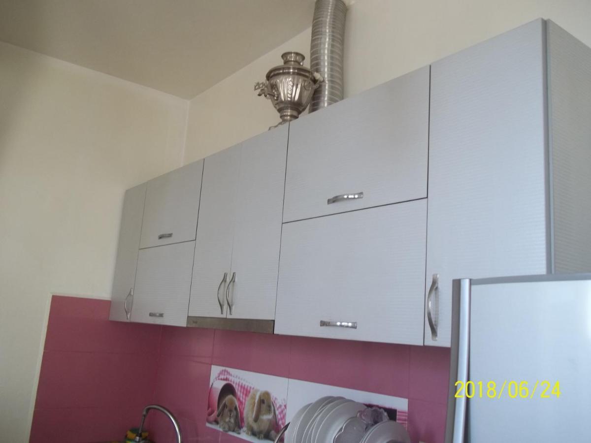 Apartment On Lermontova Батуми Экстерьер фото