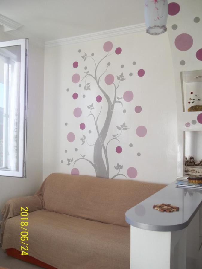 Apartment On Lermontova Батуми Экстерьер фото